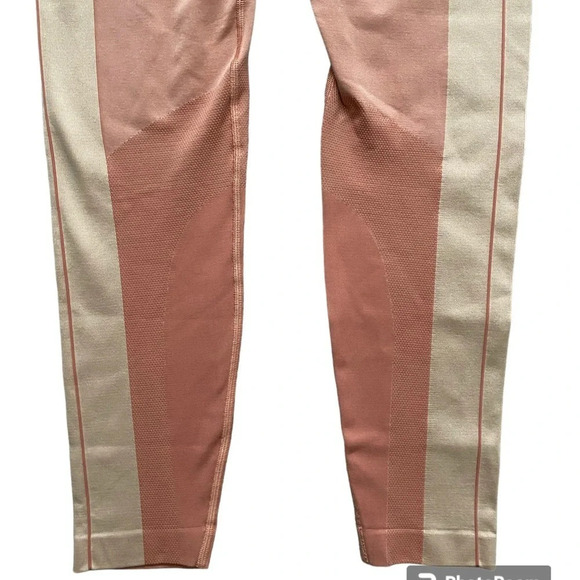 LULULEMON Ebb  to Train Tight * Abstract Seamless Peach Leggings 25” Size 6 - Picture 12 of 15